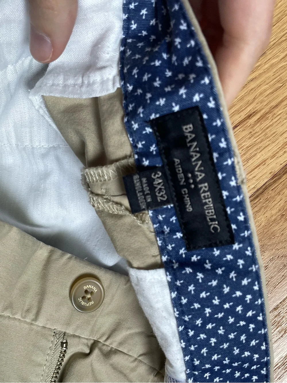 EUC Banana Republic Aiden Chinos - 34x32